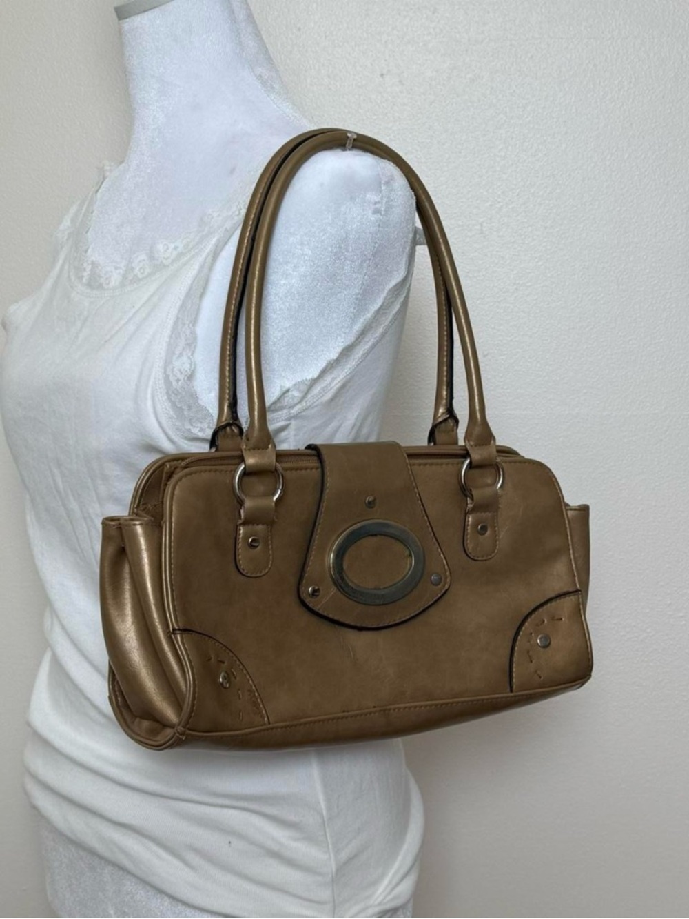 Classic Tan Shoulder Handbag - Structured Women’s Tote